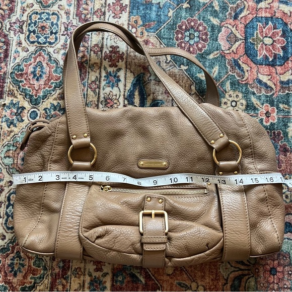 Michael Kors light Brown pebble Leather boho Shoulder Bag with gold accents - Picture 14 of 15
